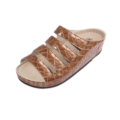 картинка Туфли женские LM-703.014 песок крокодил от интернет-магазина Ортимед