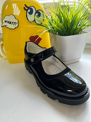 картинка Туфли школьные для девочки из эластичной экокожи на липучке от магазина Ортимед